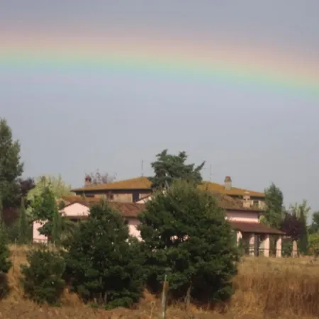 Le Casine-perignano-spinelli Sleeps 6